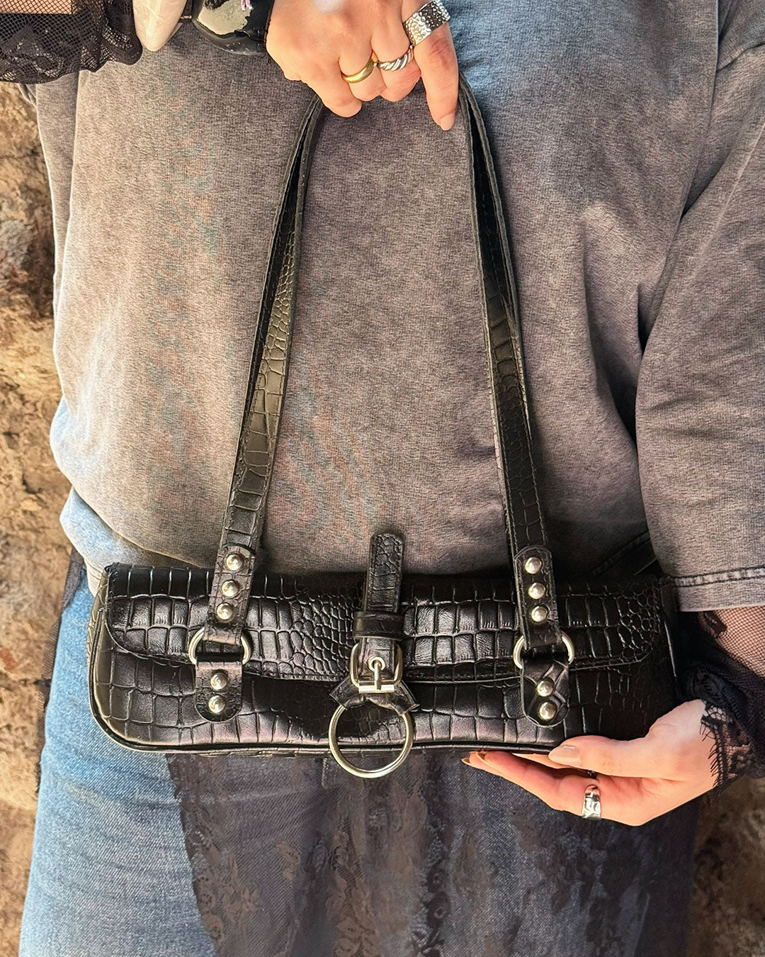 Midnight Bag In black