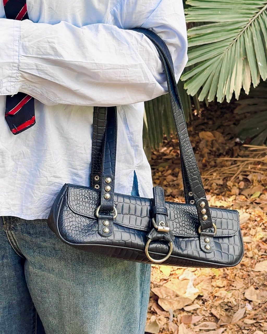 Midnight bag in navy blue